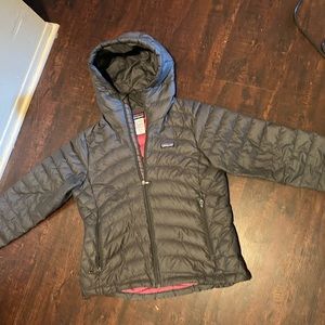 Patagonia Down Sweater Hoody EUC
